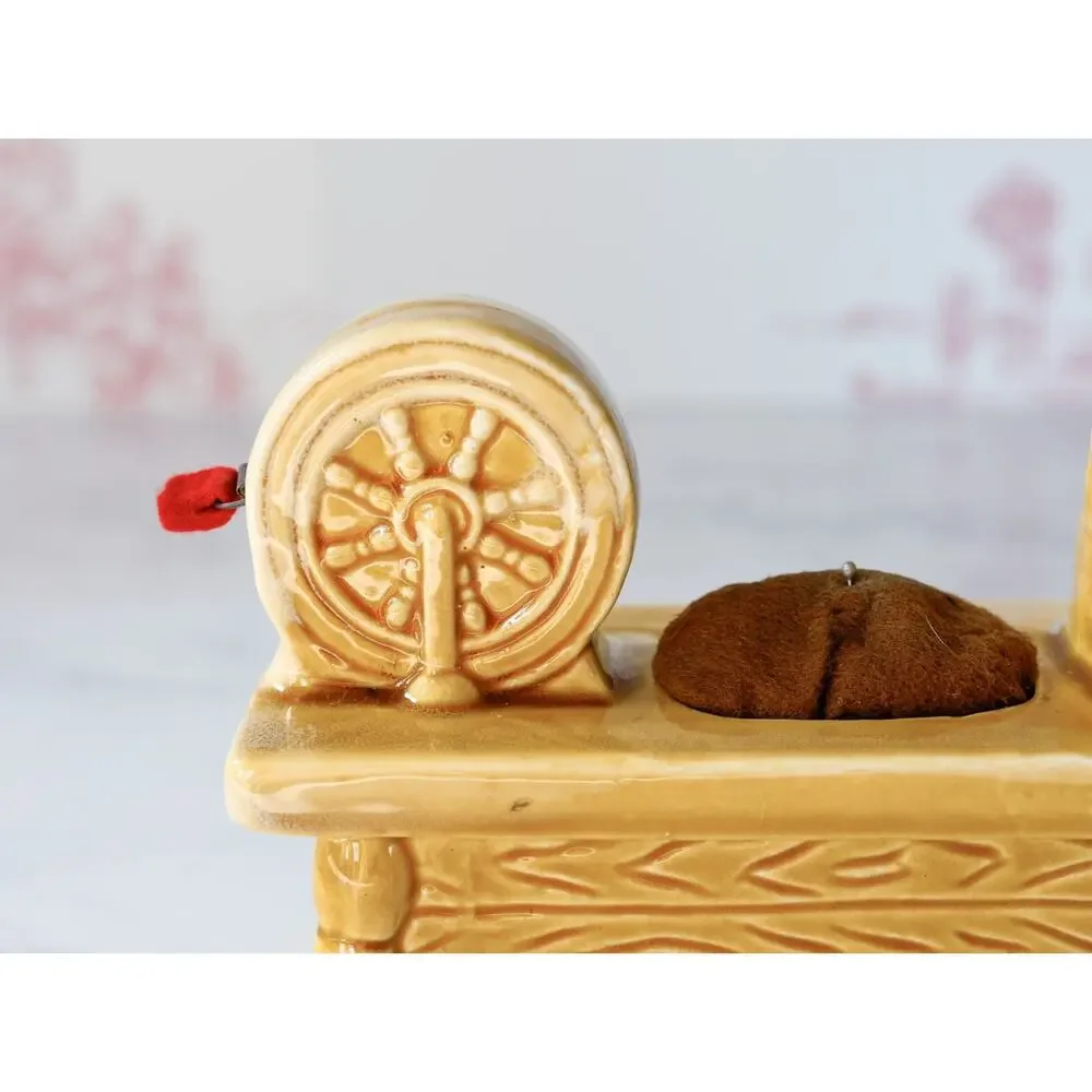 VTG Enesco Spinning Wheel Sewing Caddy Tape Measure Pincushion Farmhouse Cottage